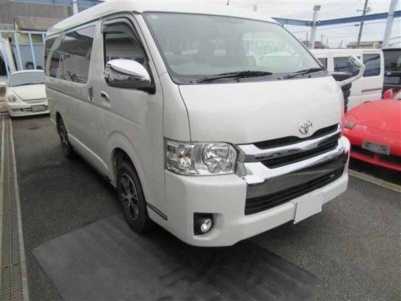 HIACE