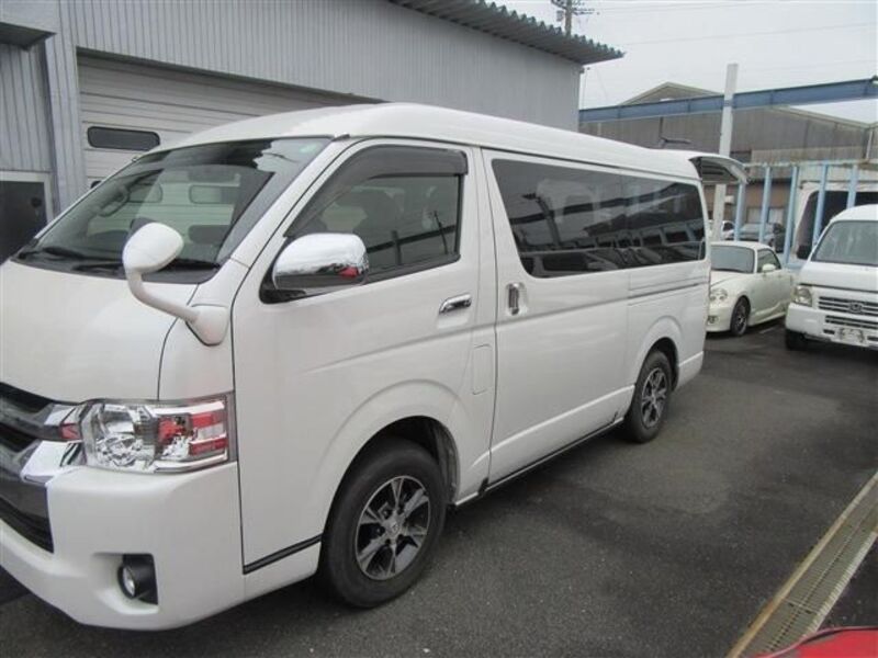 HIACE