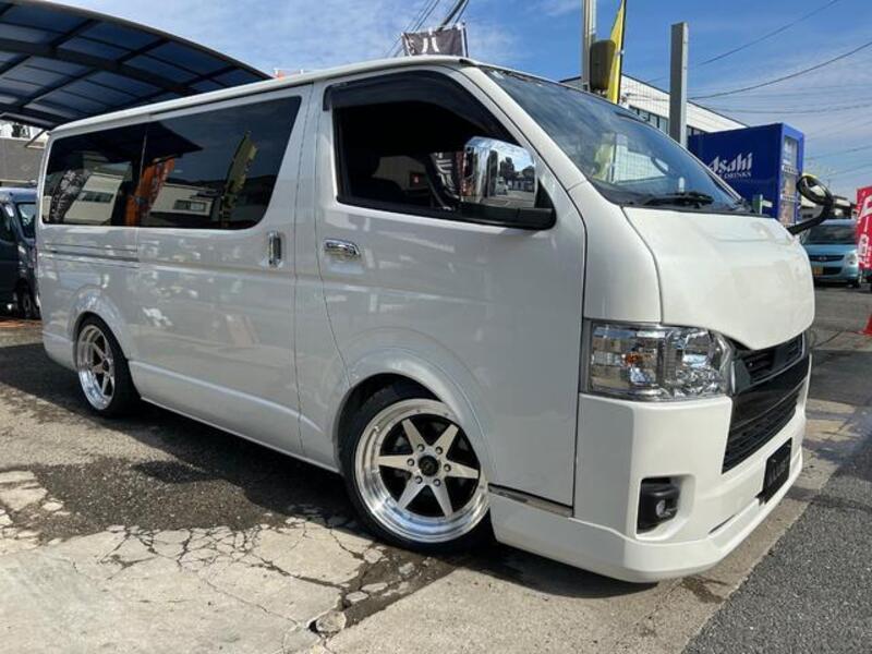 HIACE VAN