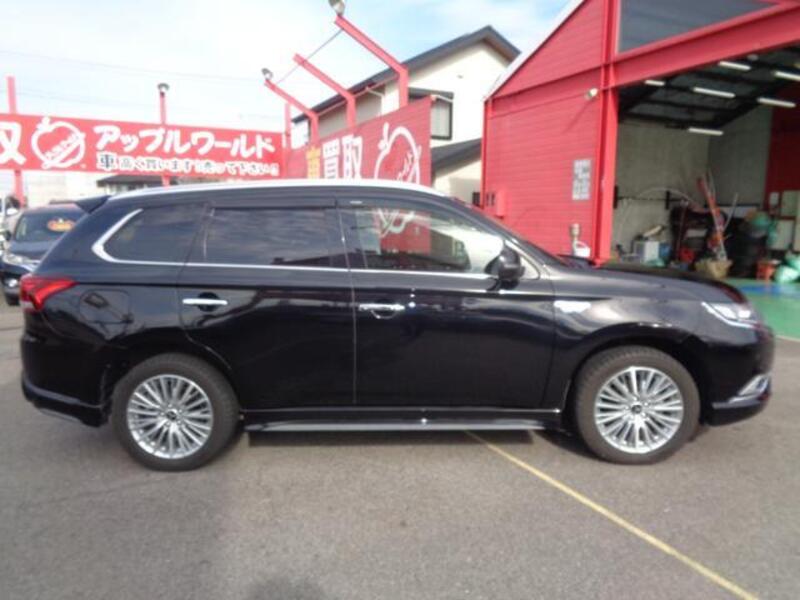 OUTLANDER PHEV