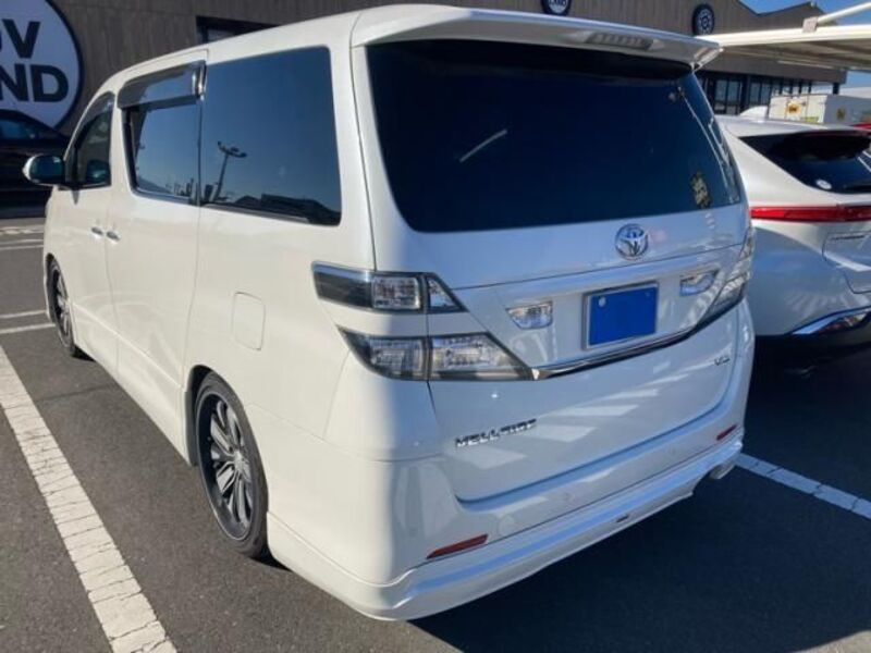 VELLFIRE