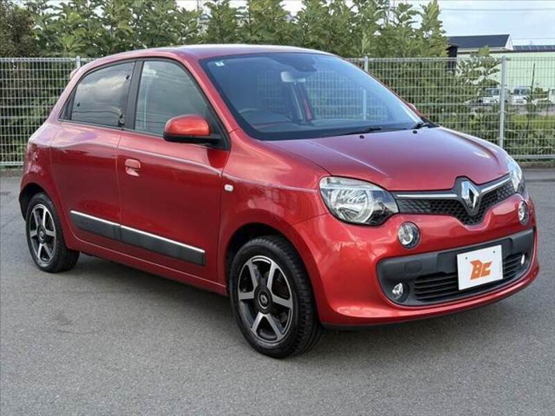 TWINGO