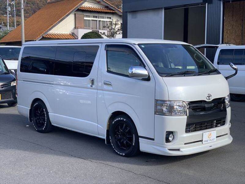 HIACE VAN