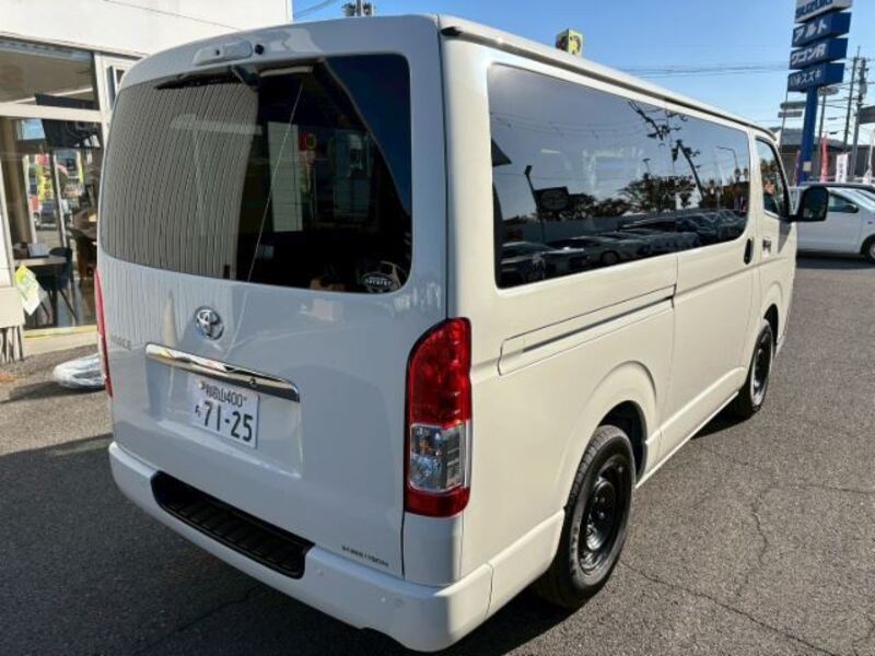 HIACE
