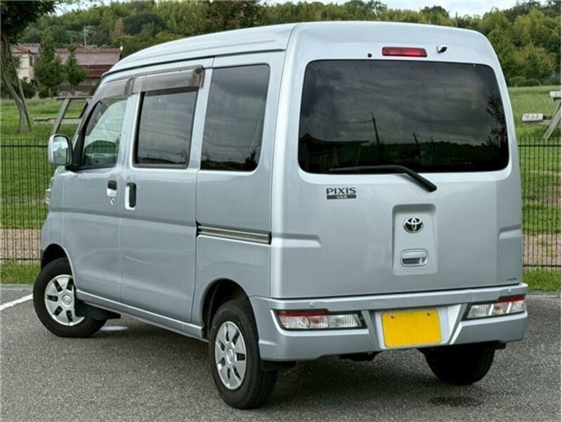 PIXIS VAN