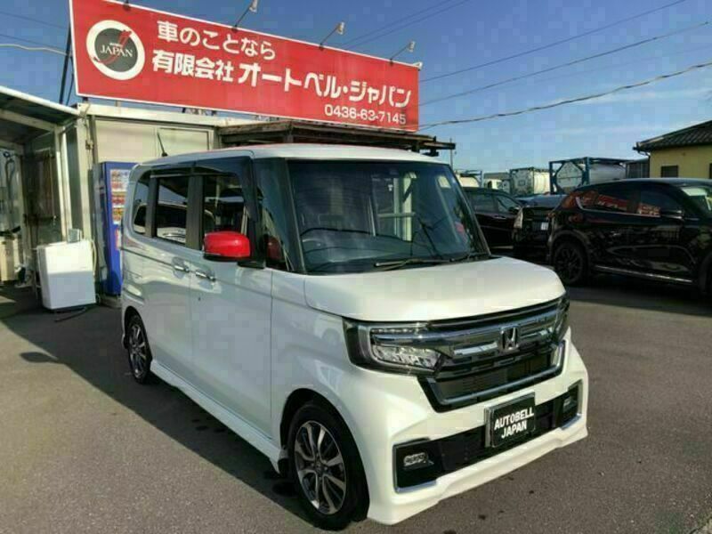 N BOX CUSTOM