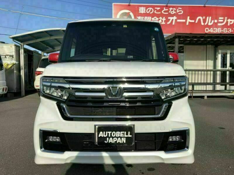 N BOX CUSTOM