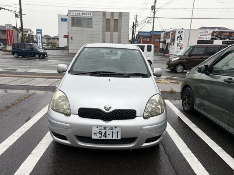 TOYOTA VITZ