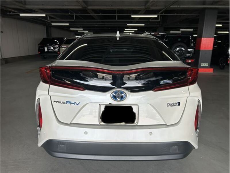 PRIUS PHV