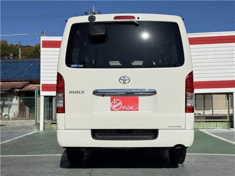 HIACE VAN
