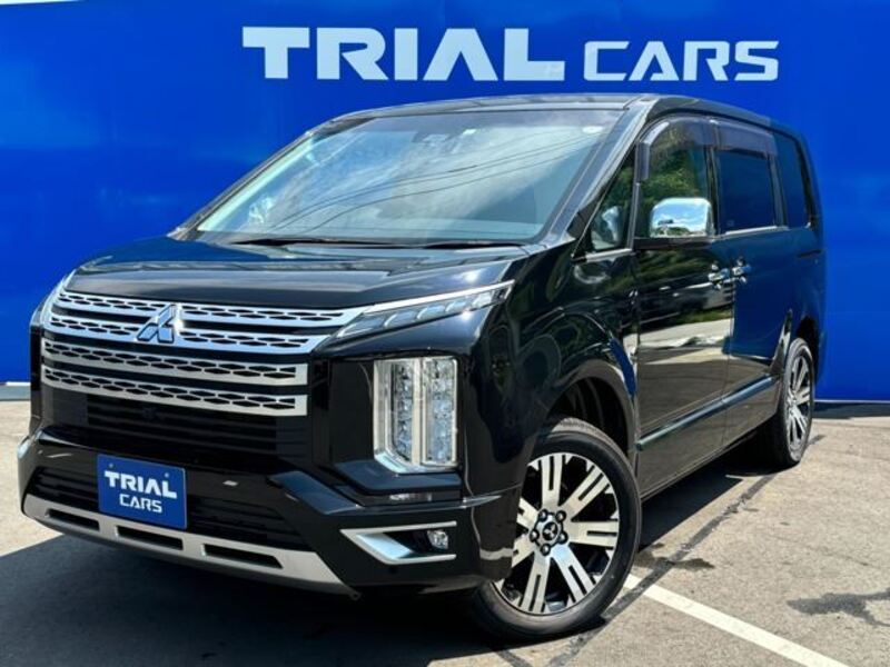 MITSUBISHI DELICA D5