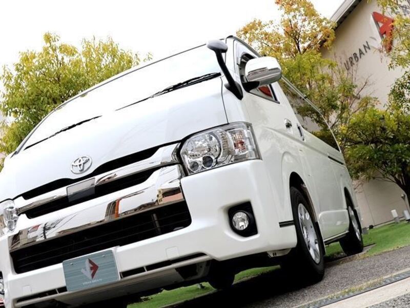 HIACE VAN