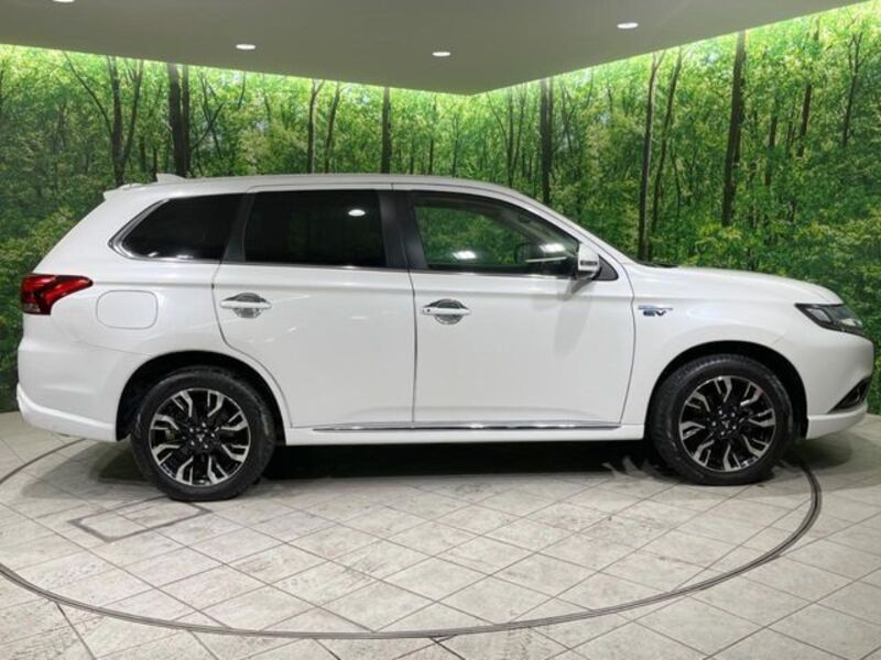OUTLANDER PHEV