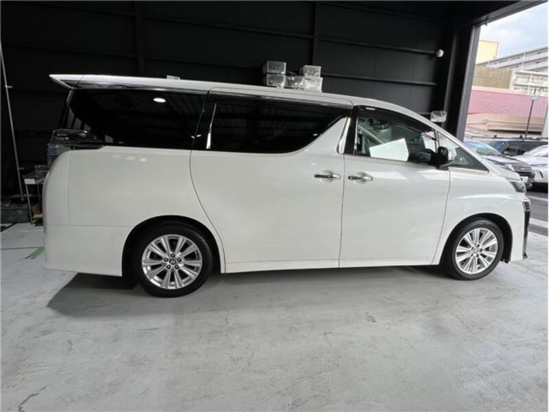 VELLFIRE
