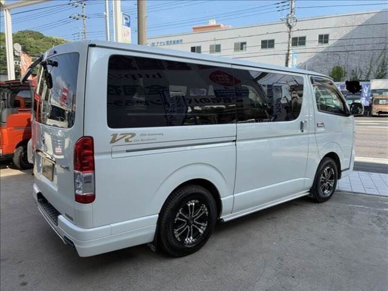 HIACE