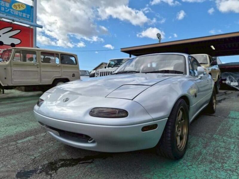 MAZDA ROADSTER