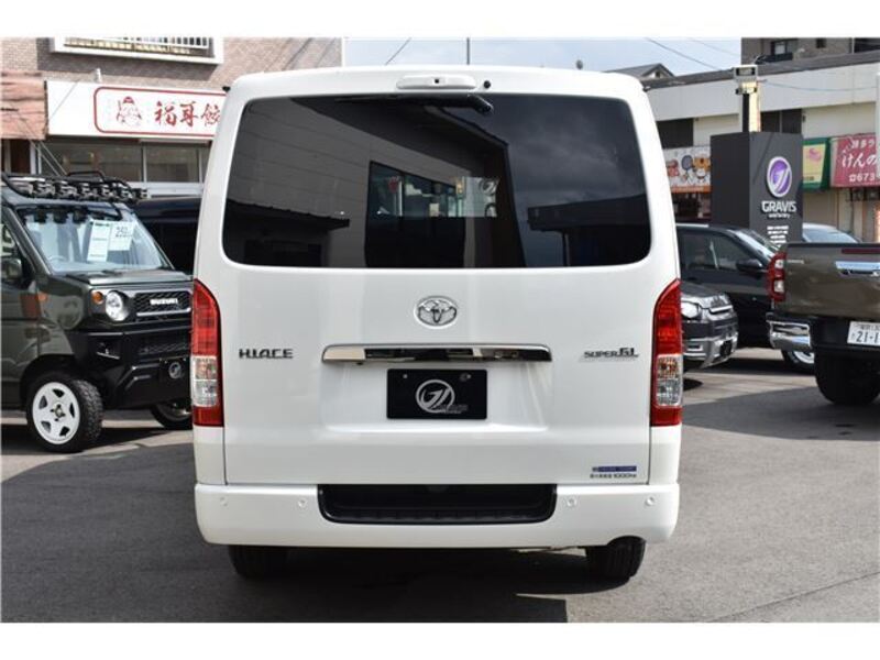 HIACE VAN