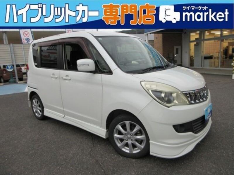 MITSUBISHI DELICA D2