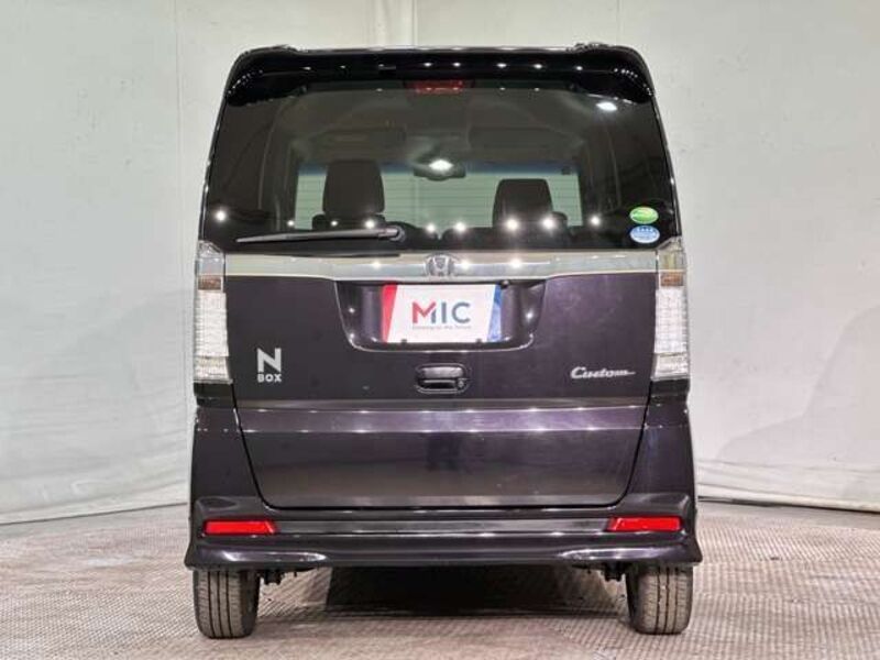 N BOX CUSTOM
