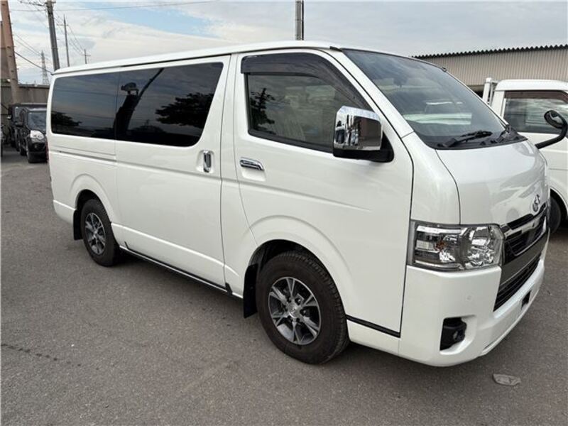 HIACE VAN