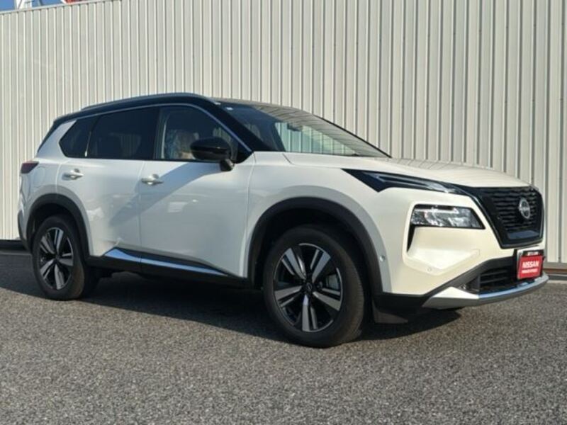 X-TRAIL