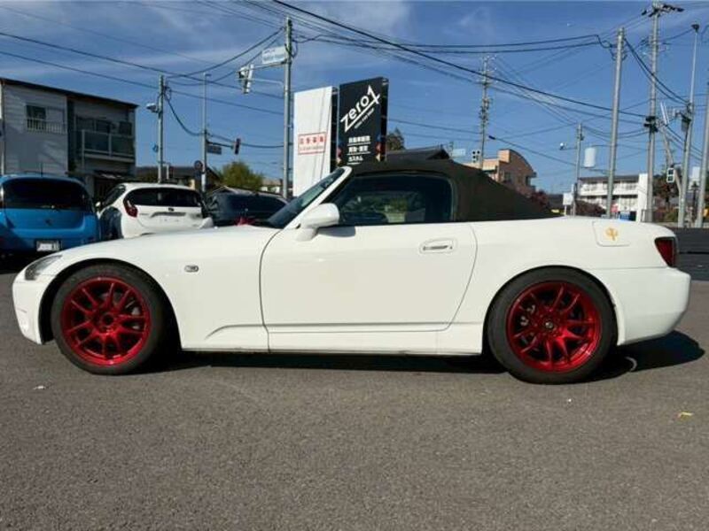 S2000
