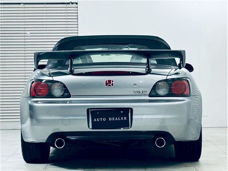 S2000