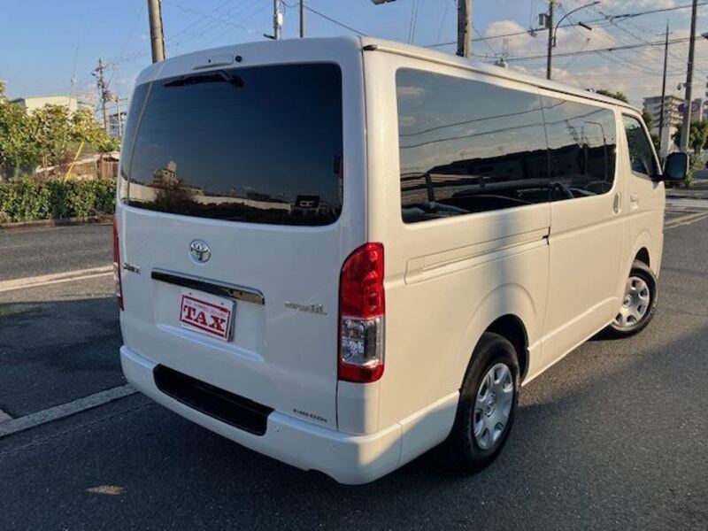 HIACE VAN