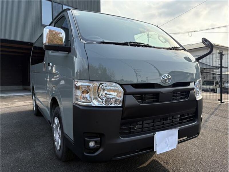 HIACE VAN