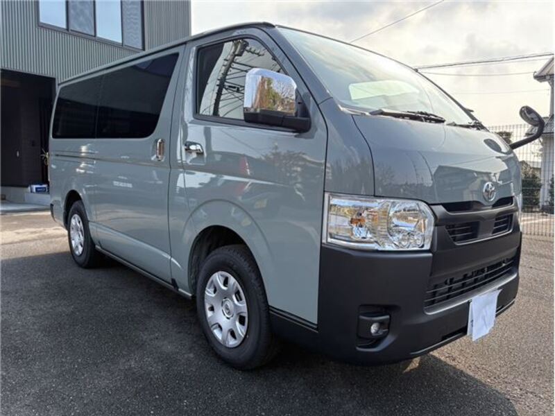 HIACE VAN