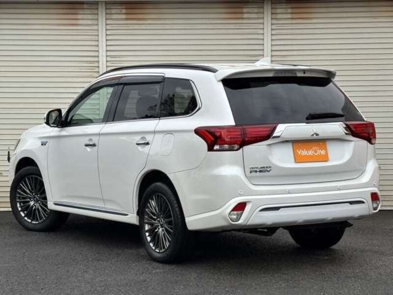 OUTLANDER PHEV