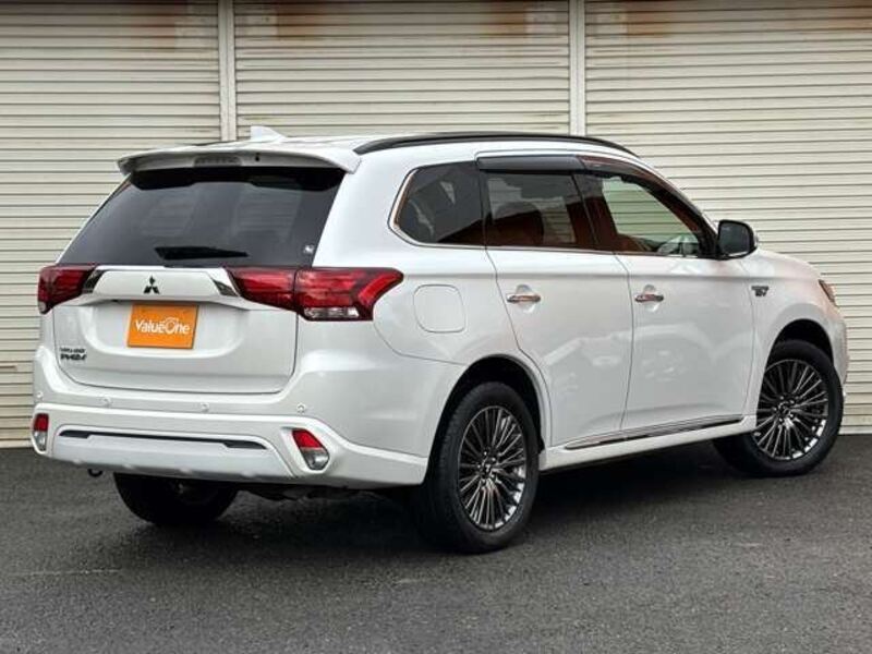 OUTLANDER PHEV