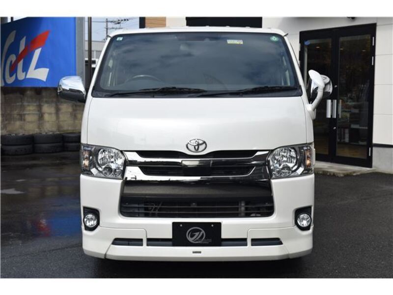 HIACE