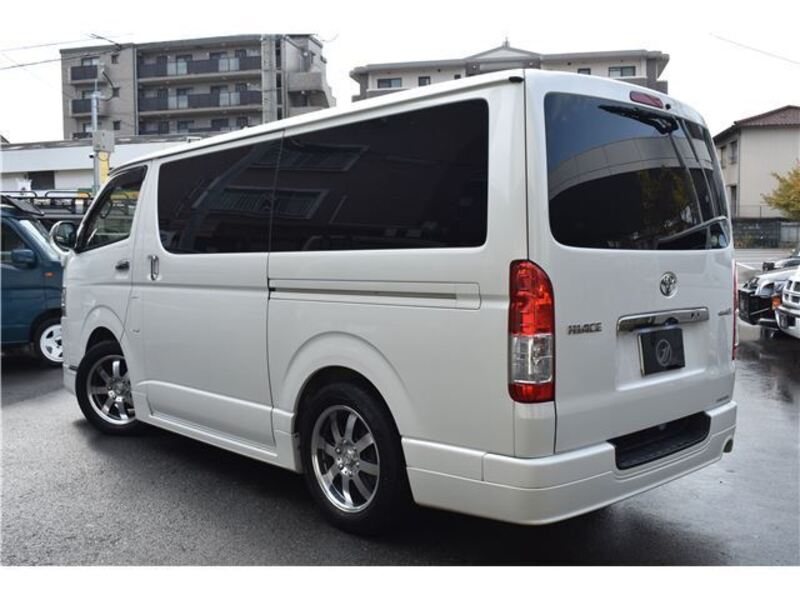 HIACE