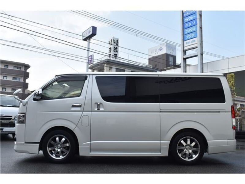 HIACE