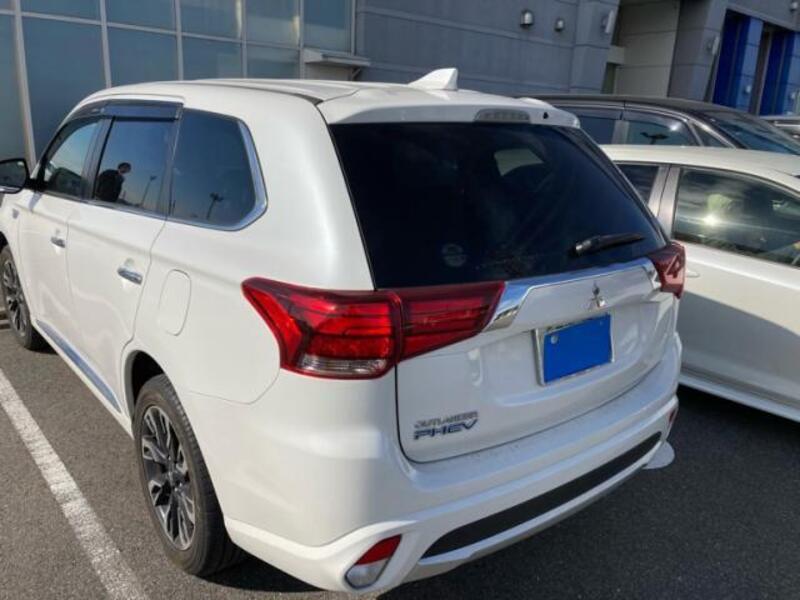 OUTLANDER PHEV