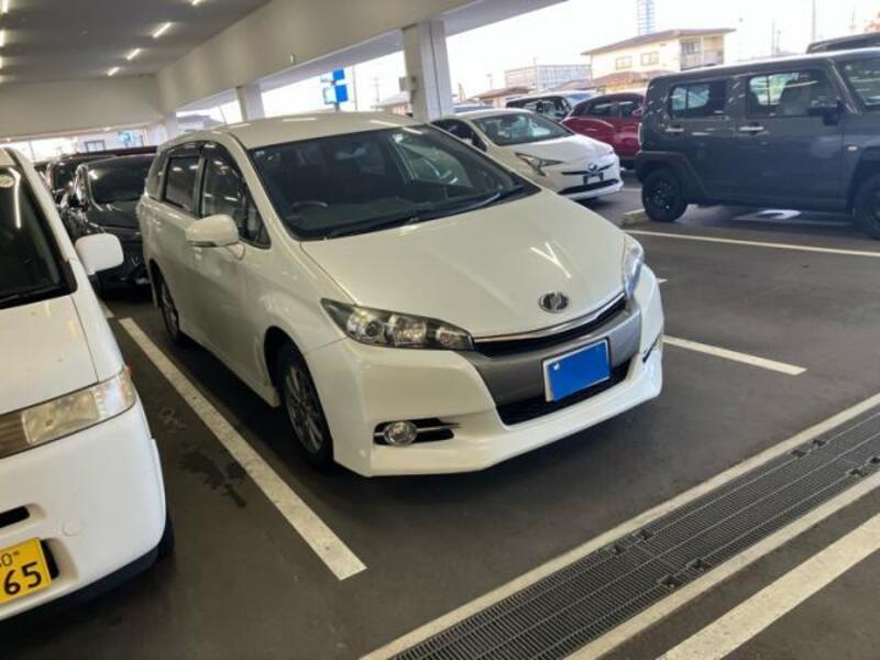 TOYOTA WISH