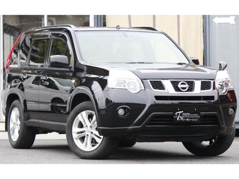 X-TRAIL