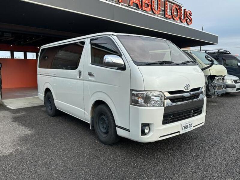 HIACE VAN