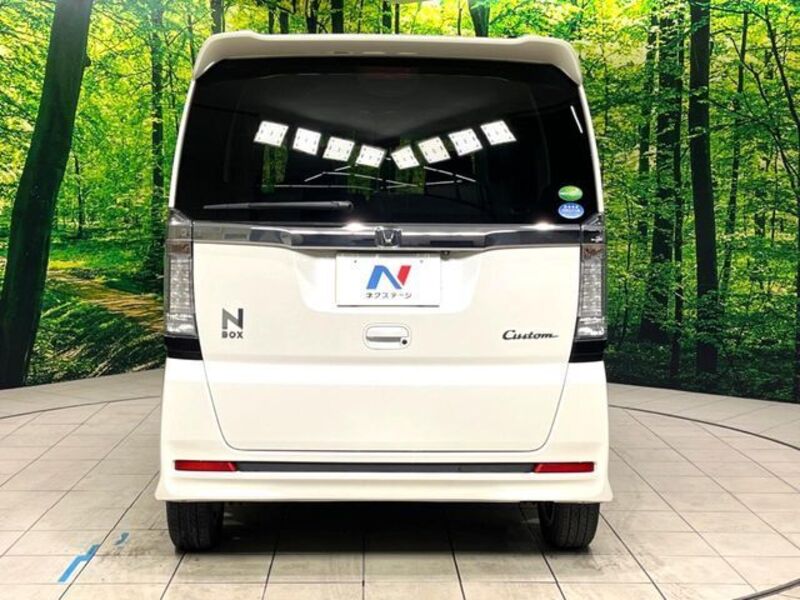 N BOX CUSTOM