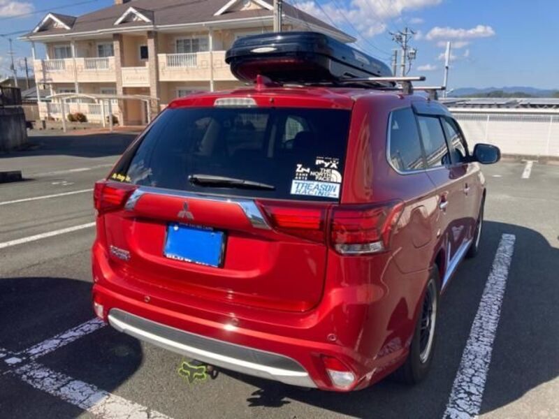 OUTLANDER PHEV