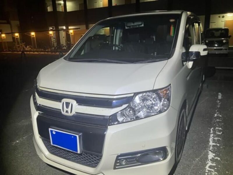 HONDA STEPWAGON SPADA