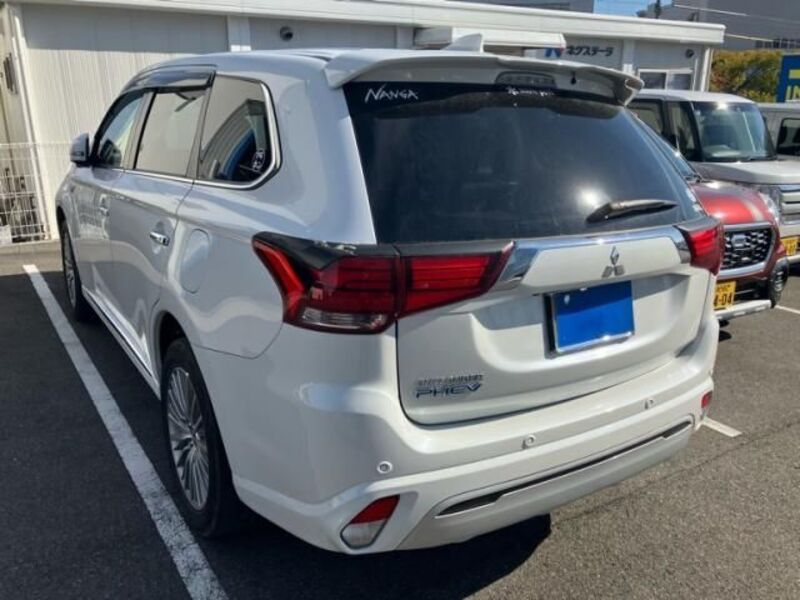 OUTLANDER PHEV