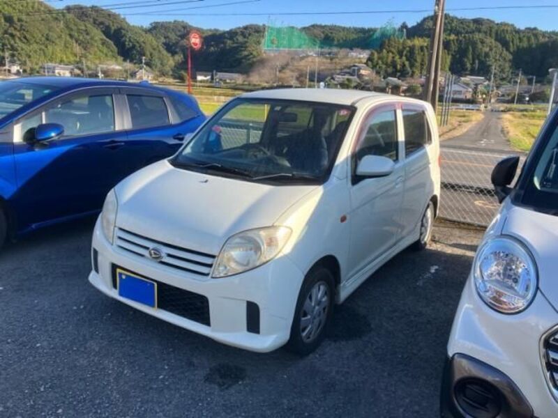DAIHATSU MAX