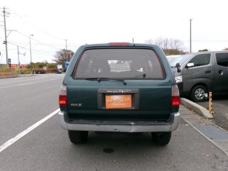 HILUX SURF