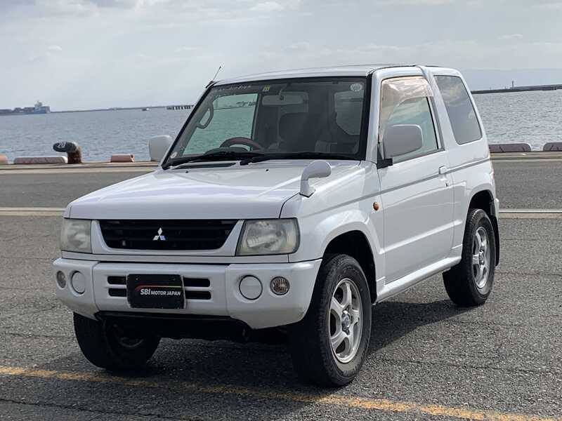 MITSUBISHI PAJERO MINI