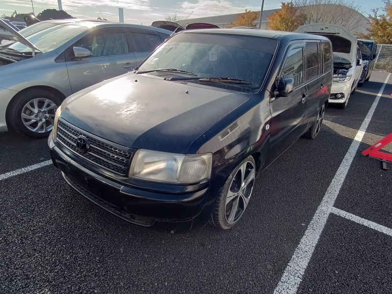 TOYOTA PROBOX VAN