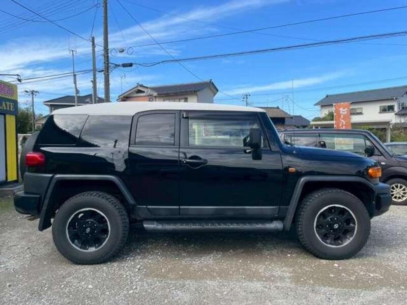 FJ CRUISER