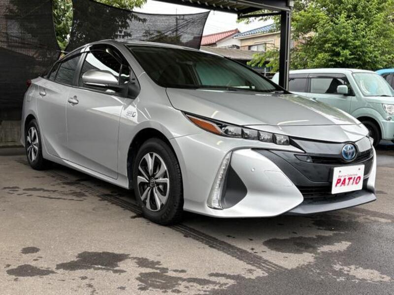 PRIUS PHV