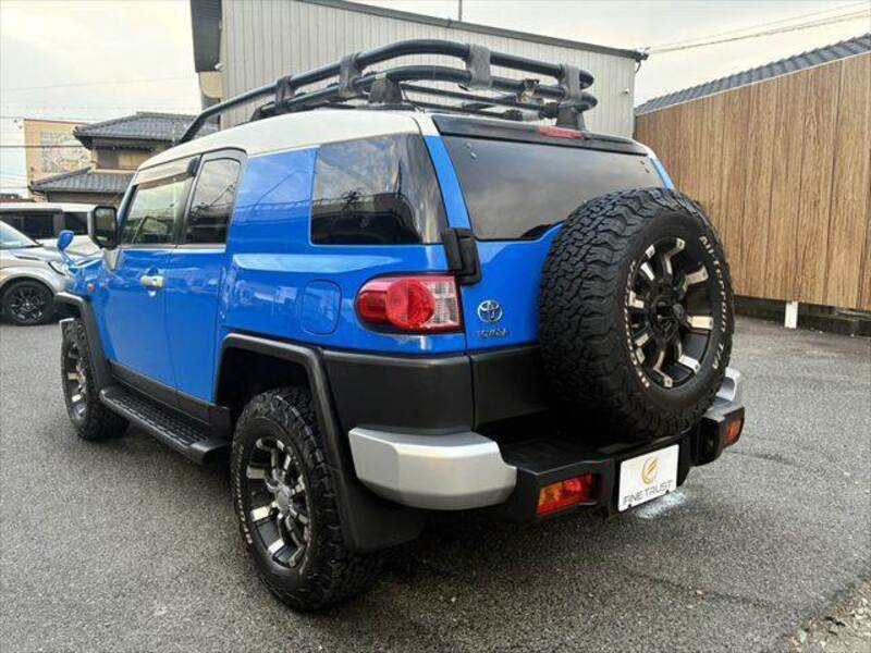 FJ CRUISER